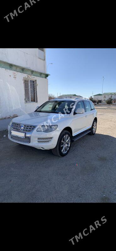 Volkswagen Touareg 2008 - 220 000 TMT - Ашхабад - img 2