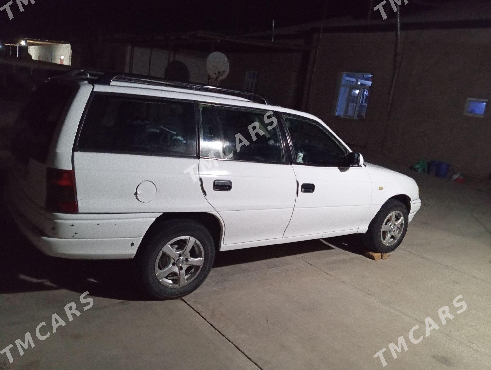 Opel Astra 1995 - 32 000 TMT - Görogly (Tagta) - img 3
