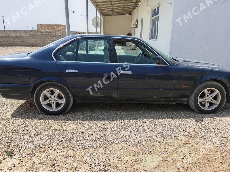 BMW 525 1989 - 26 000 TMT - Балканабат - img 6