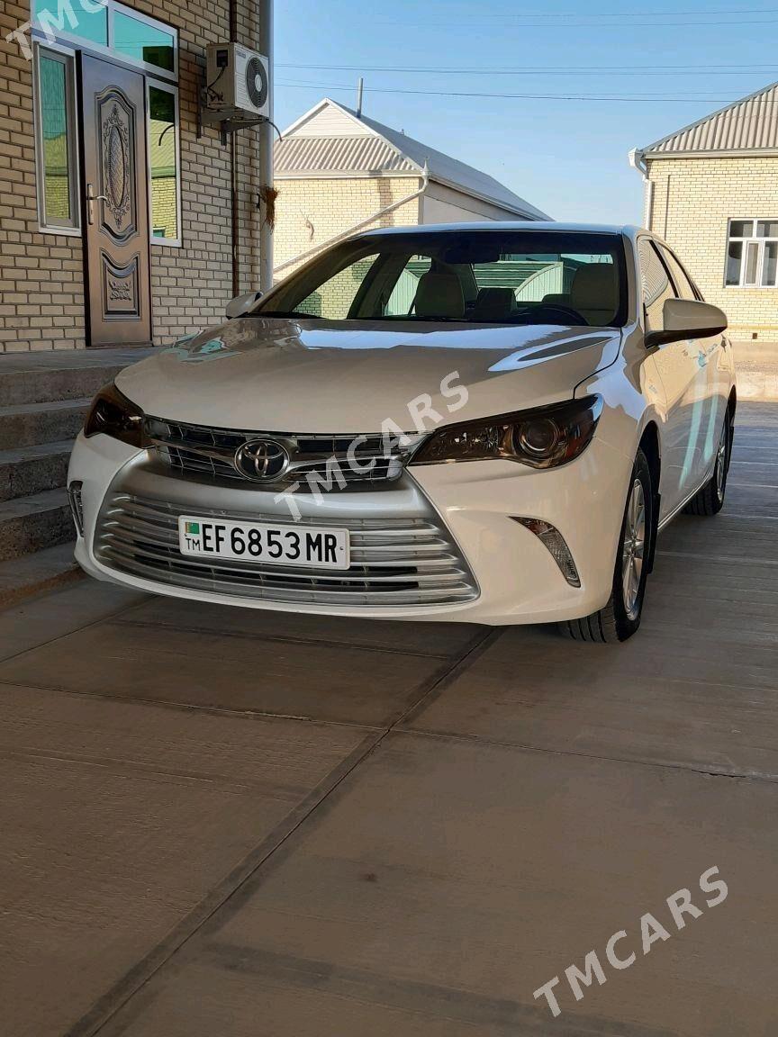 Toyota Camry 2016 - 230 000 TMT - Мары - img 3