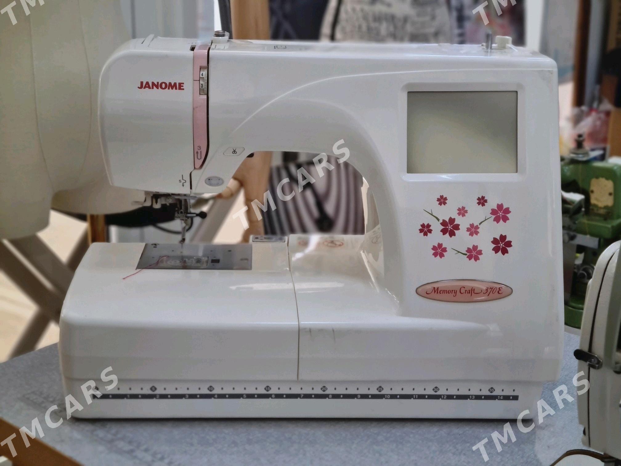 Janome 350e - Gurtly - img 2