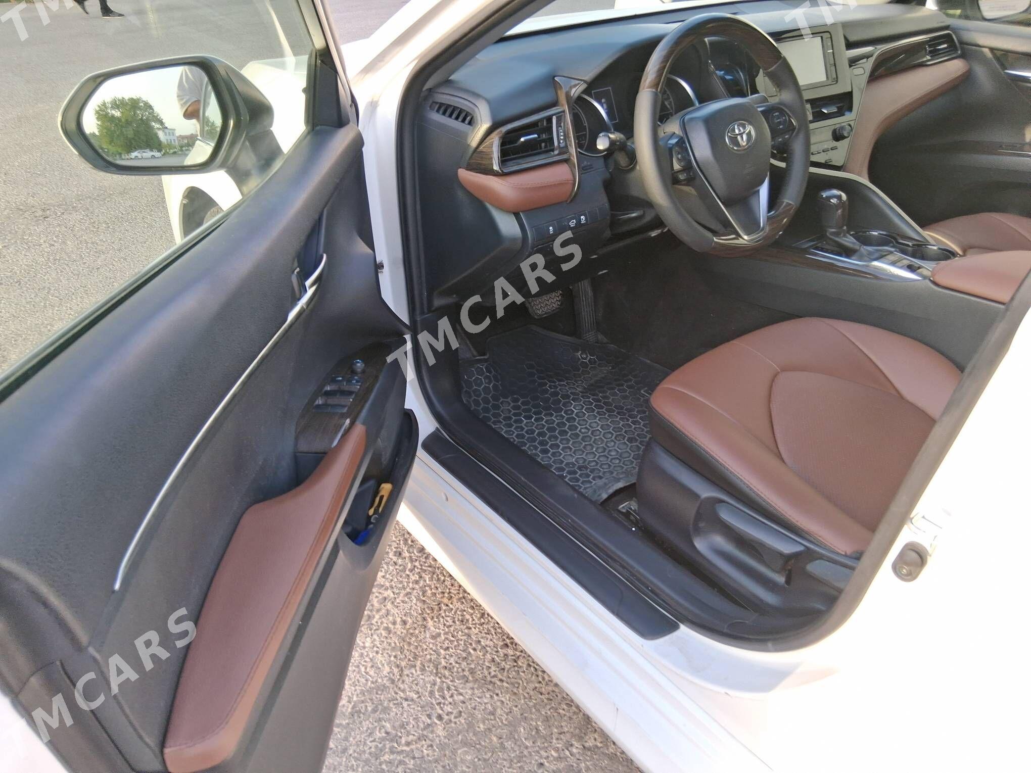 Toyota Camry 2021 - 255 000 TMT - Ашхабад - img 8