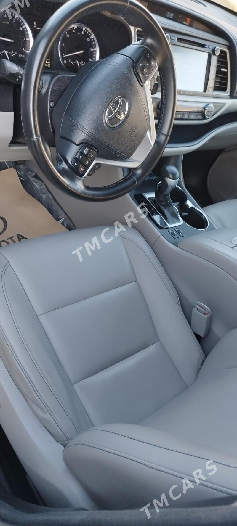 Toyota Highlander 2018 - 530 000 TMT - Дашогуз - img 3