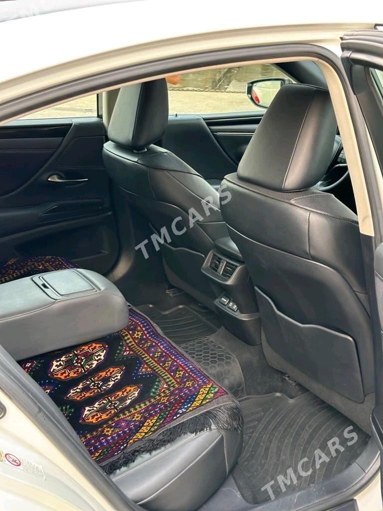 Lexus ES 350 2019 - 440 000 TMT - Мары - img 6