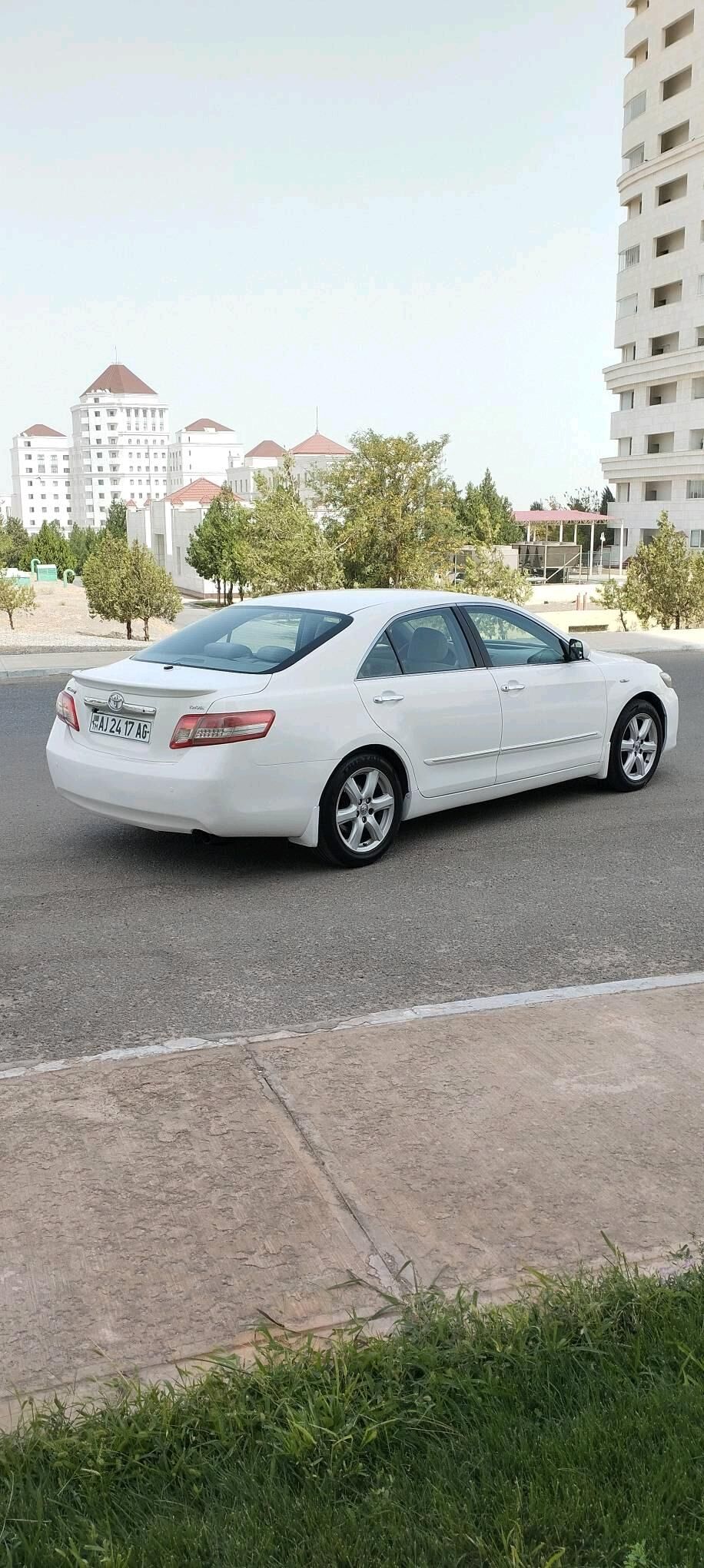 Toyota Camry 2011 - 152 000 TMT - Ашхабад - img 7