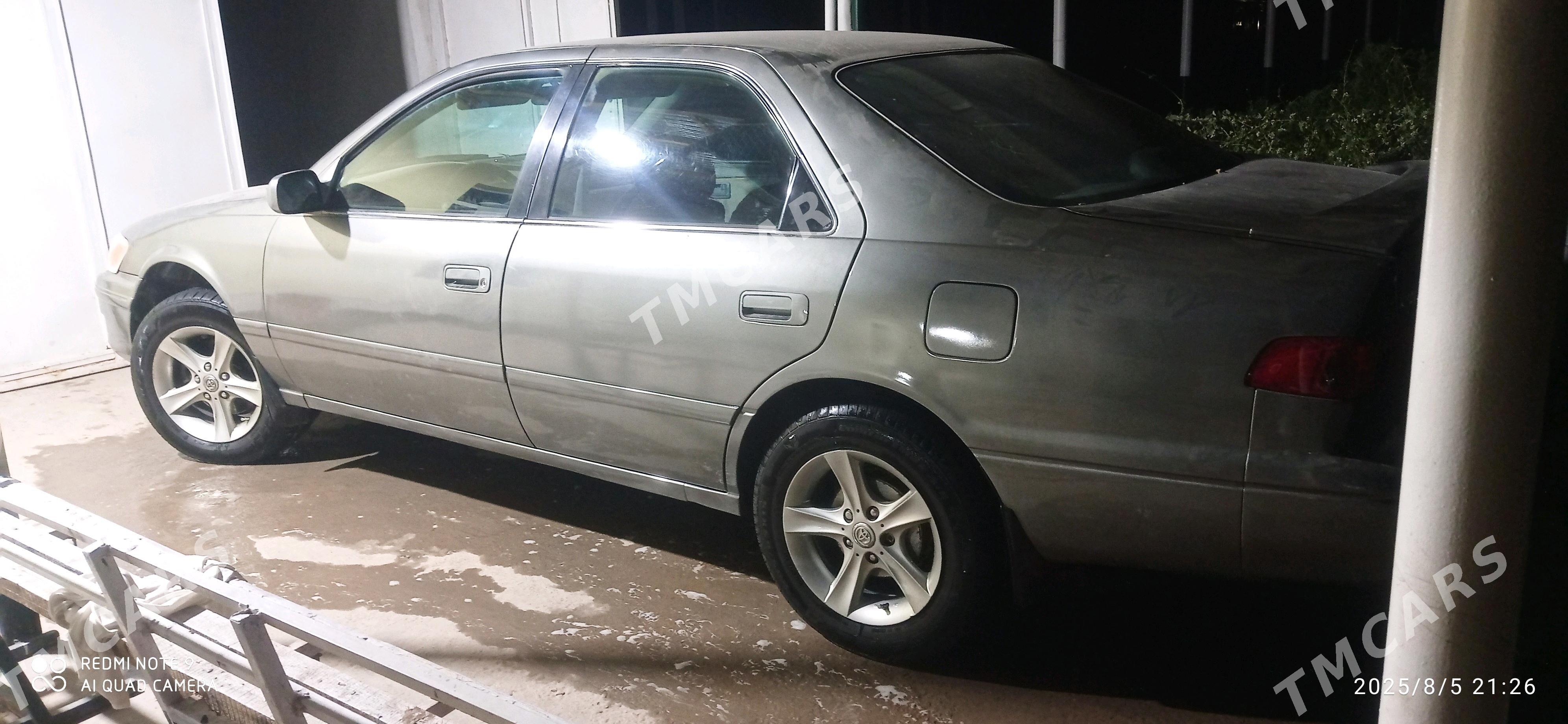 Toyota Camry 2001 - 126 000 TMT - Кёнеургенч - img 4