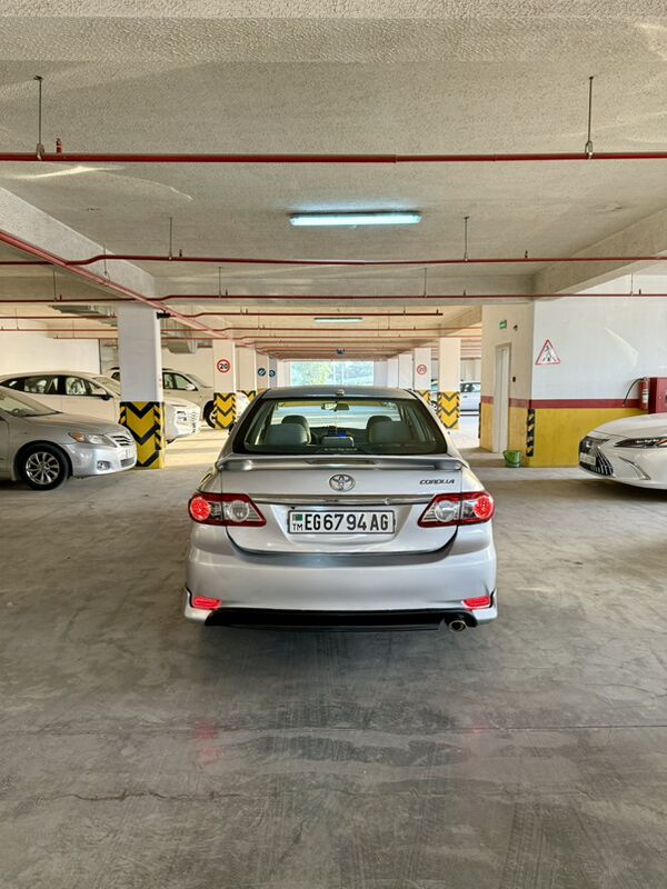 Toyota Corolla 2011 - 151 000 TMT - Ашхабад - img 8