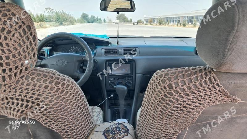Toyota Camry 1999 - 125 000 TMT - Baýramaly - img 4