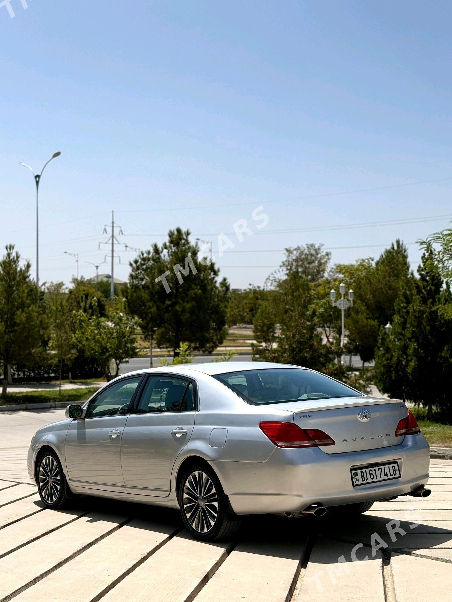 Toyota Avalon 2005 - 160 000 TMT - Çärjew - img 9