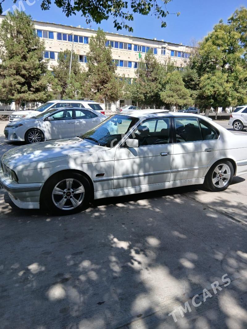 BMW E34 1995 - 65 000 TMT - Кипджак - img 5