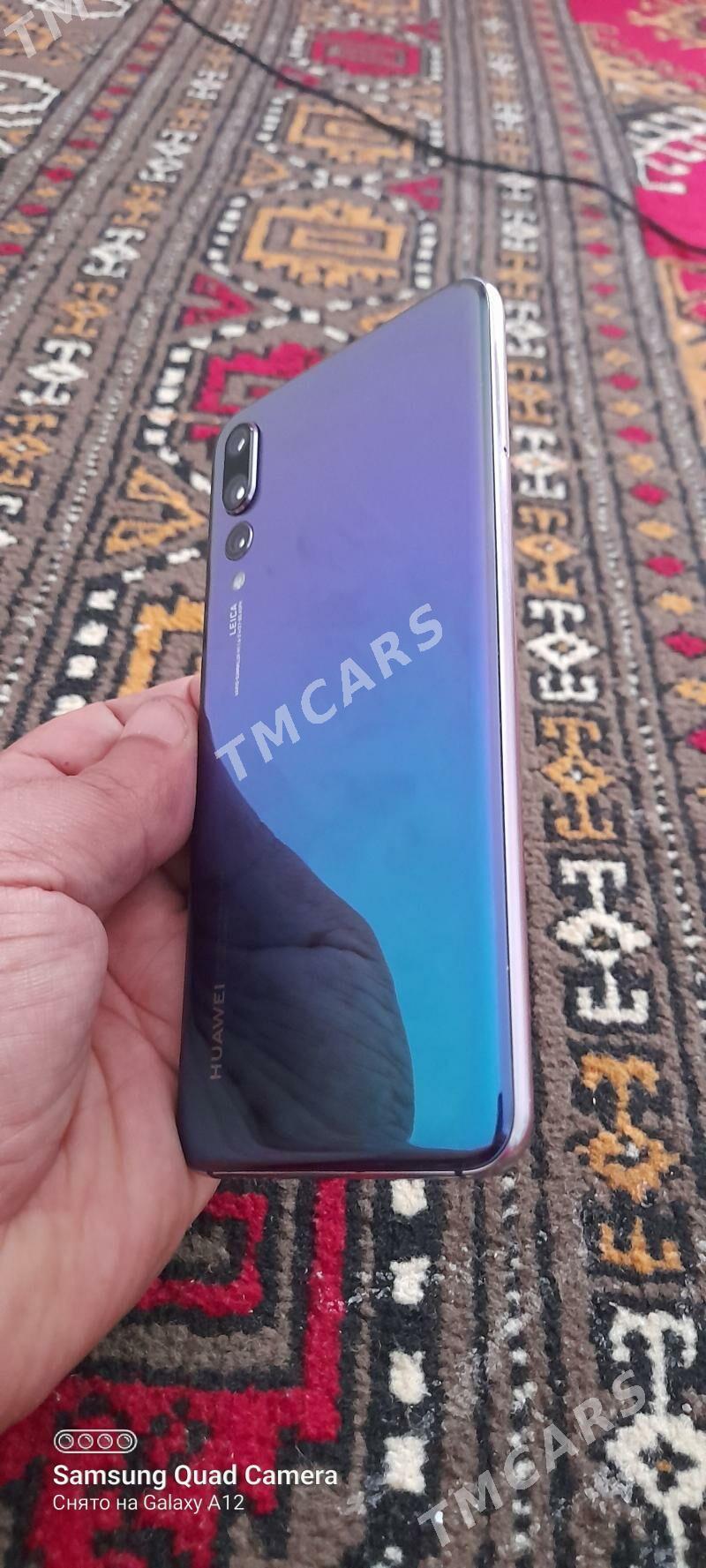 Huawei P20 pro - Гарабекевюл - img 3