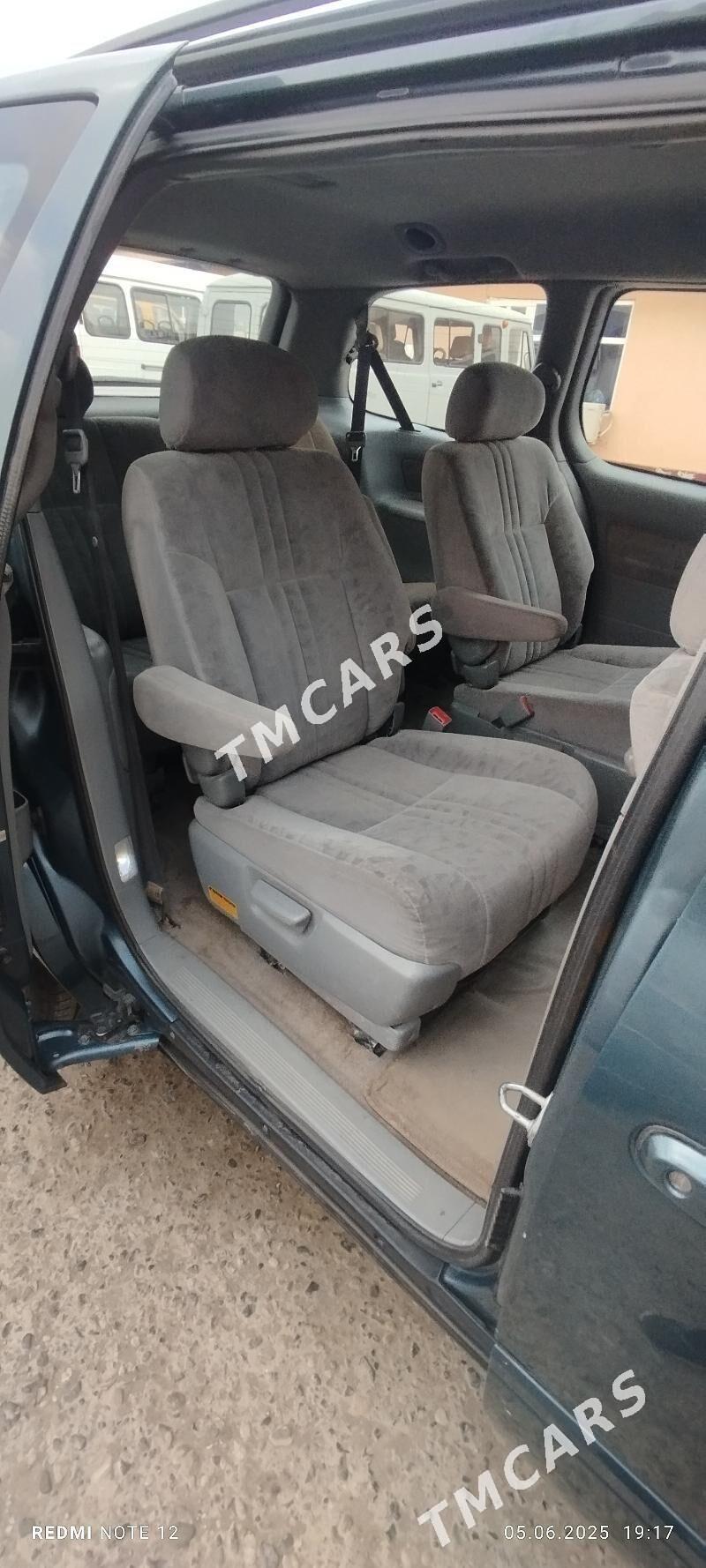 Toyota Sienna 2002 - 180 000 TMT - Туркменабат - img 4