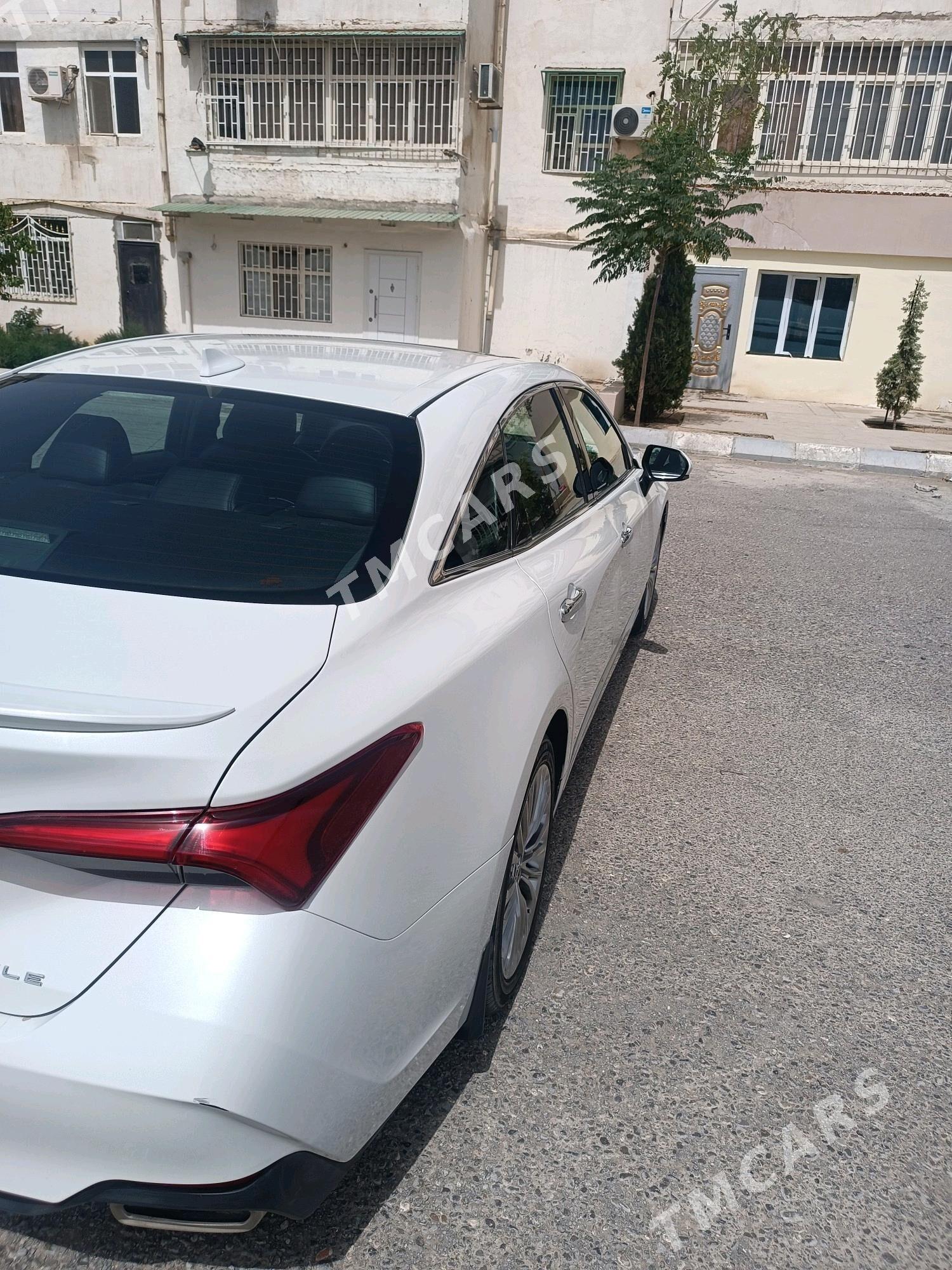 Toyota Avalon 2021 - 450 000 TMT - Aşgabat - img 3