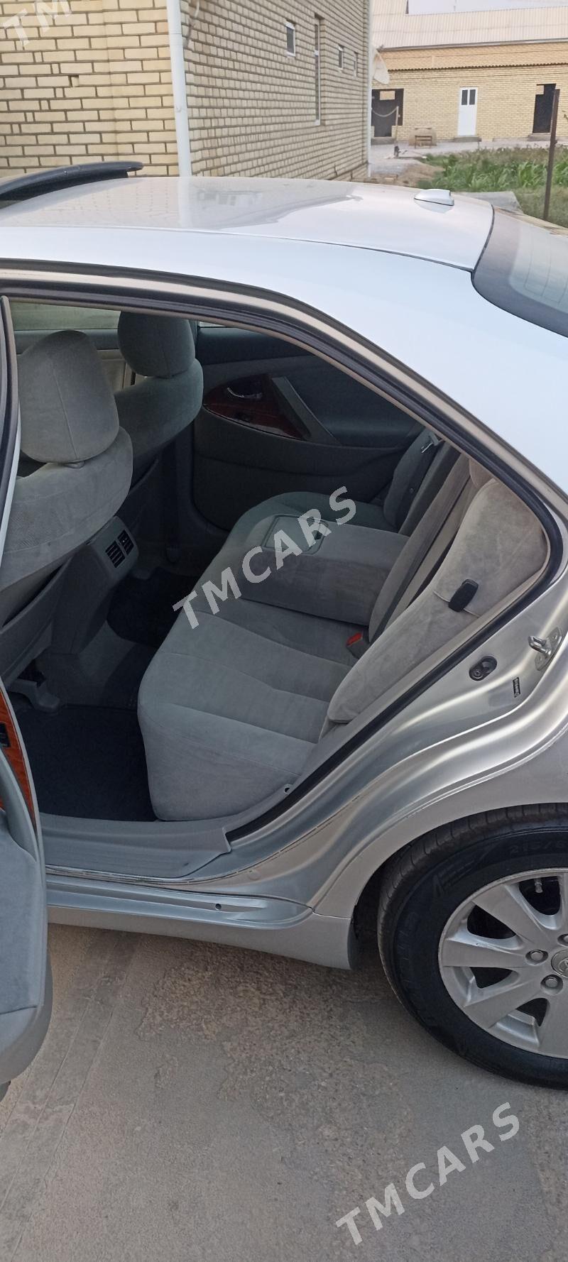 Toyota Camry 2008 - 160 000 TMT - Mary - img 3