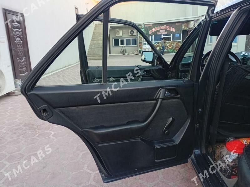 Mercedes-Benz 300E 1989 - 45 000 TMT - Мары - img 6