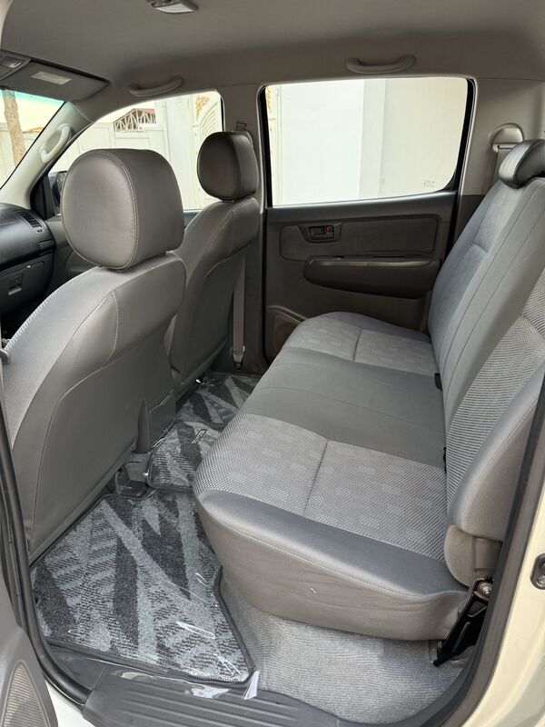 Toyota Hilux 2014 - 395 000 TMT - Балканабат - img 6