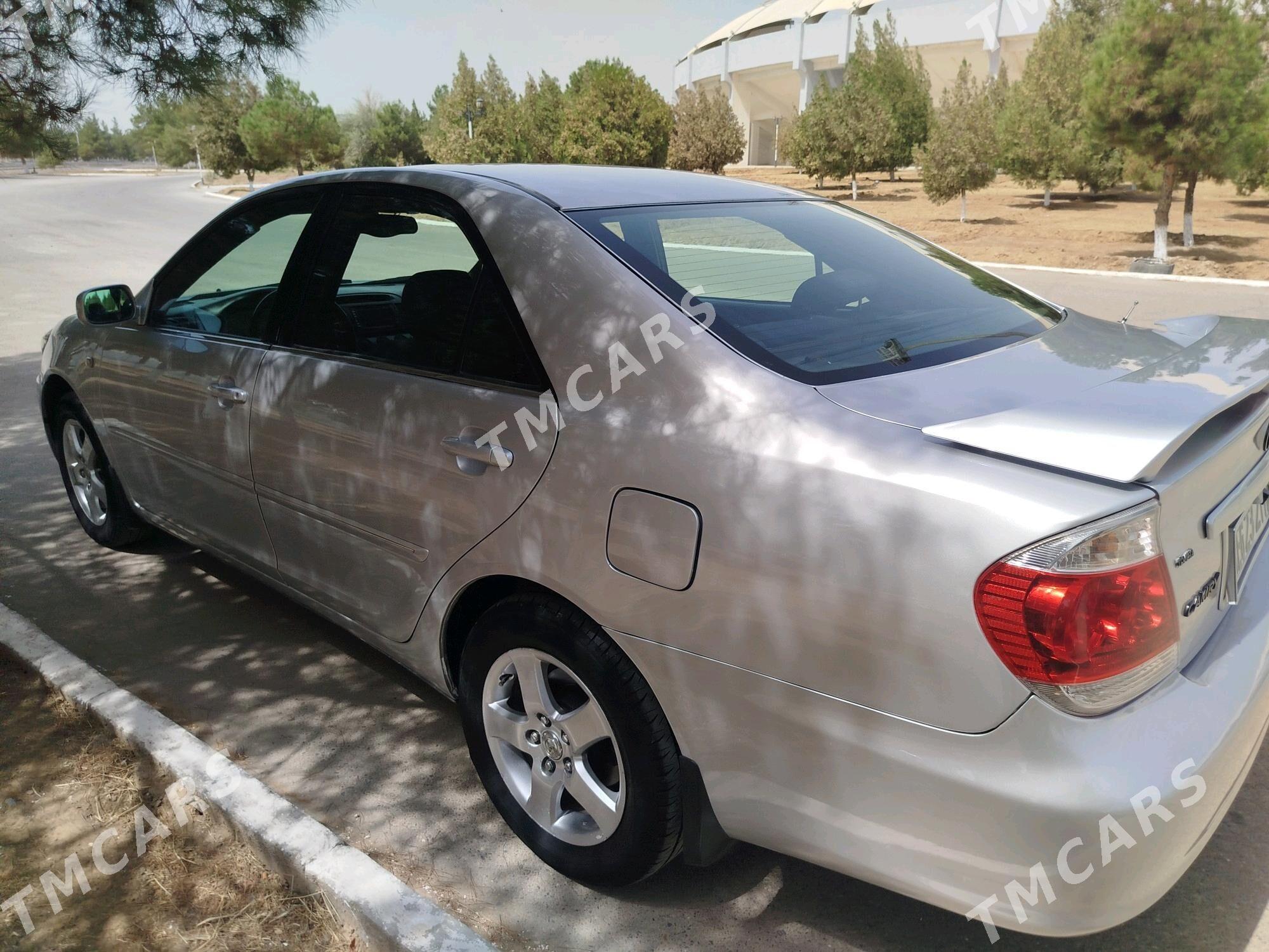 Toyota Camry 2004 - 195 000 TMT - Мары - img 5