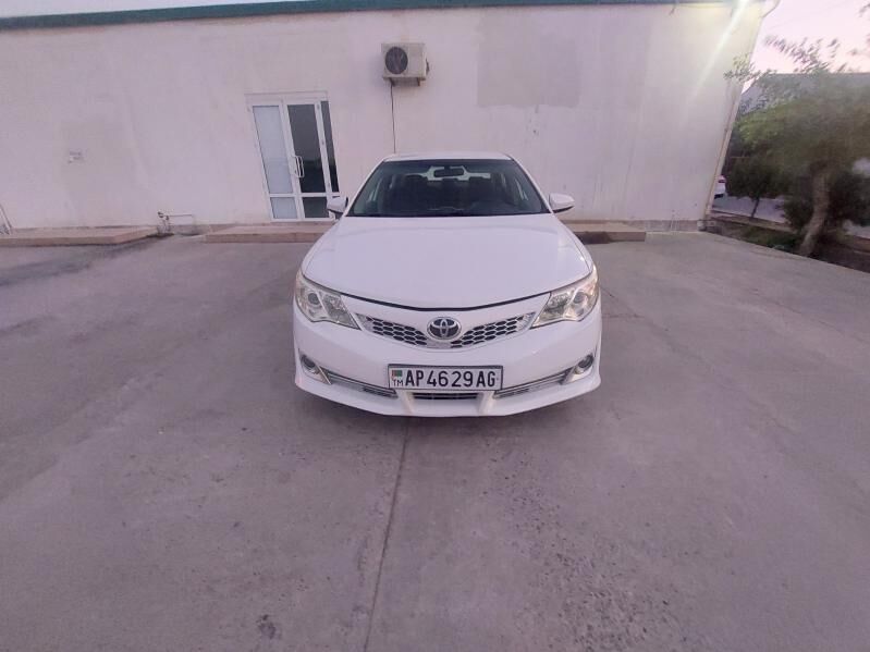 Toyota Camry 2014 - 198 000 TMT - Бузмеин - img 6