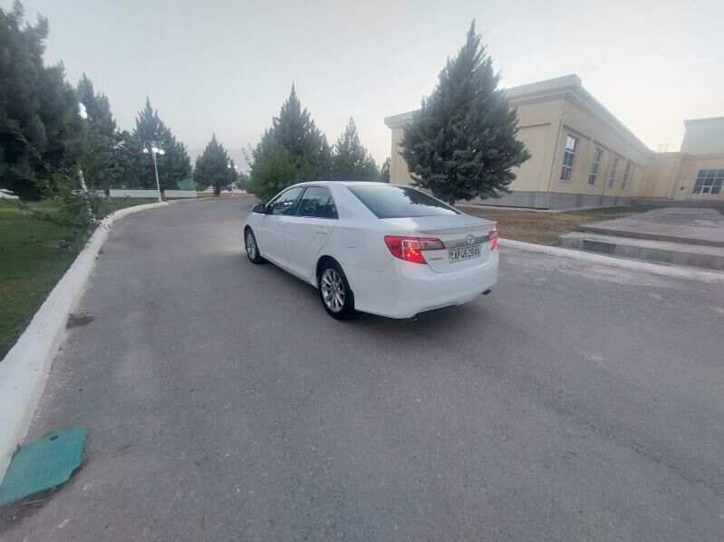 Toyota Camry 2014 - 198 000 TMT - Бузмеин - img 8