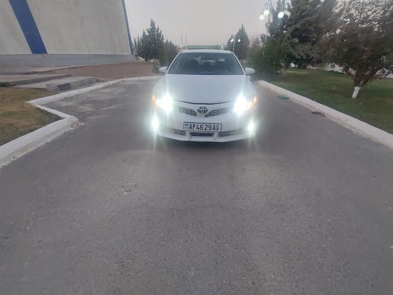 Toyota Camry 2014 - 198 000 TMT - Бузмеин - img 7