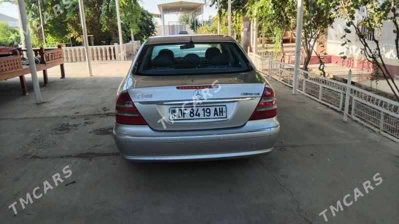 Mercedes-Benz E320 2002 - 110 000 TMT - Теджен - img 8
