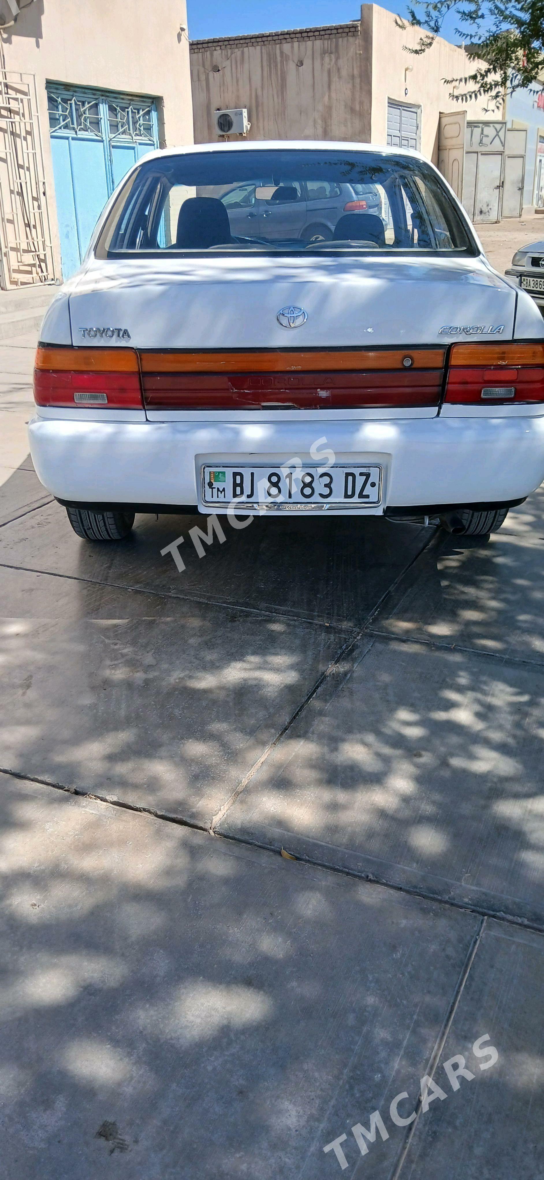 Toyota Corolla 1994 - 47 000 TMT - Gubadag - img 3