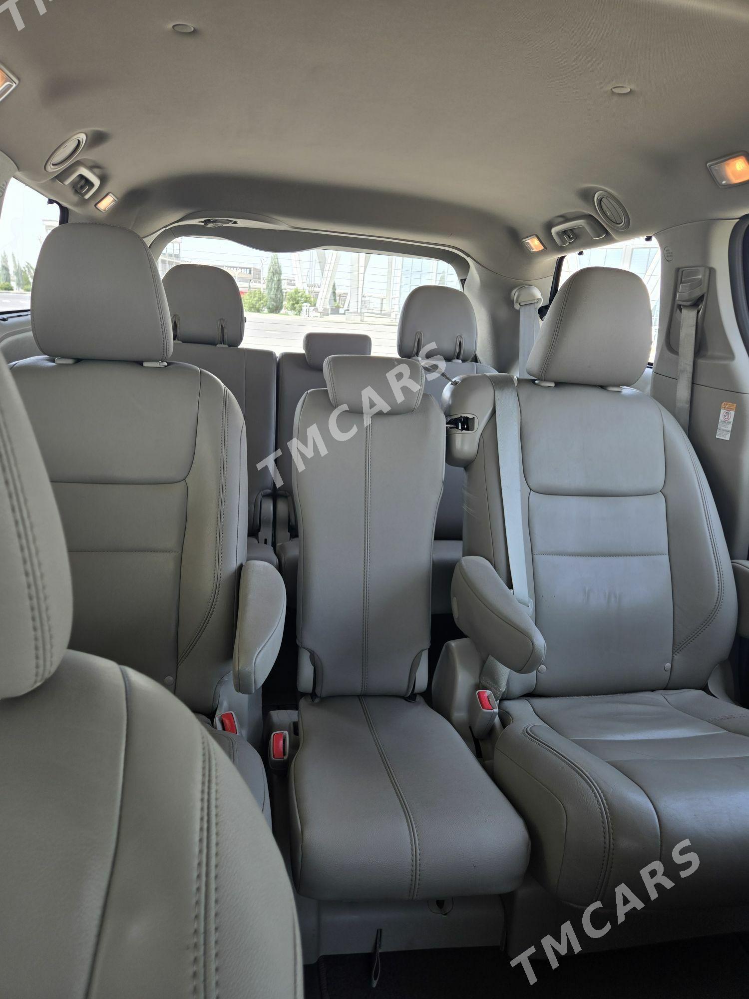 Toyota Sienna 2018 - 420 000 TMT - Mary - img 5