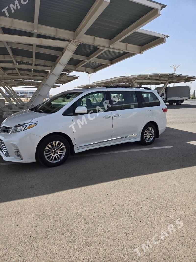 Toyota Sienna 2018 - 420 000 TMT - Mary - img 4