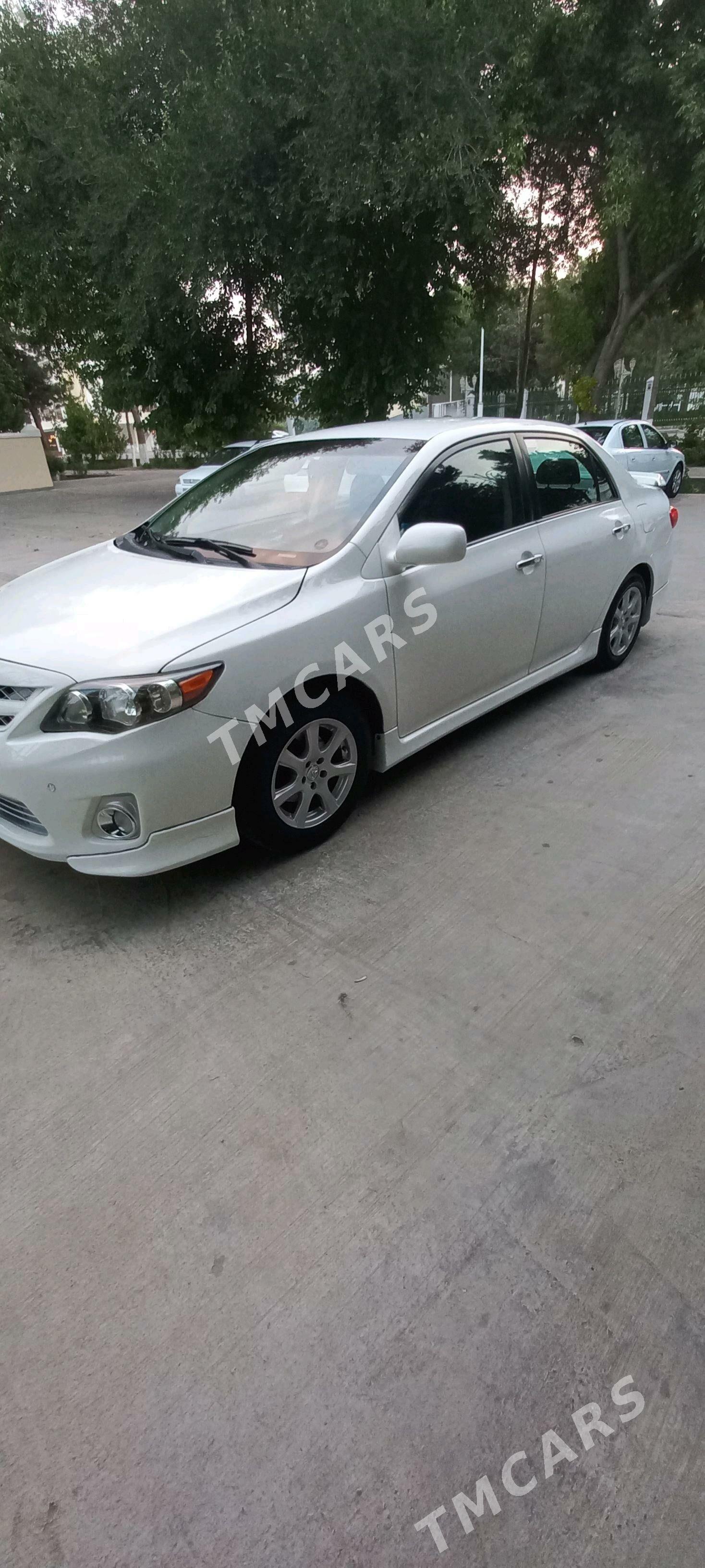 Toyota Corolla 2011 - 160 000 TMT - Теджен - img 3
