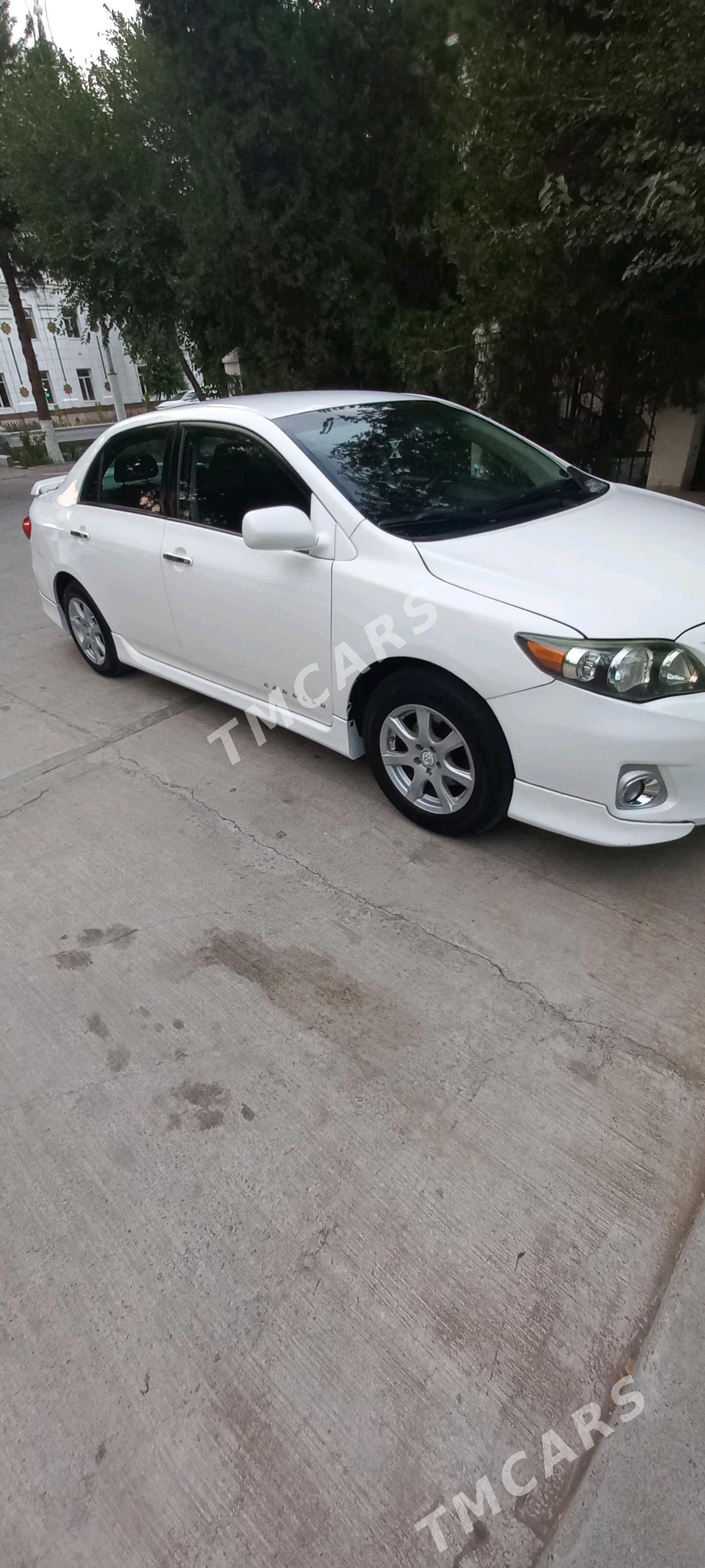 Toyota Corolla 2011 - 160 000 TMT - Теджен - img 4