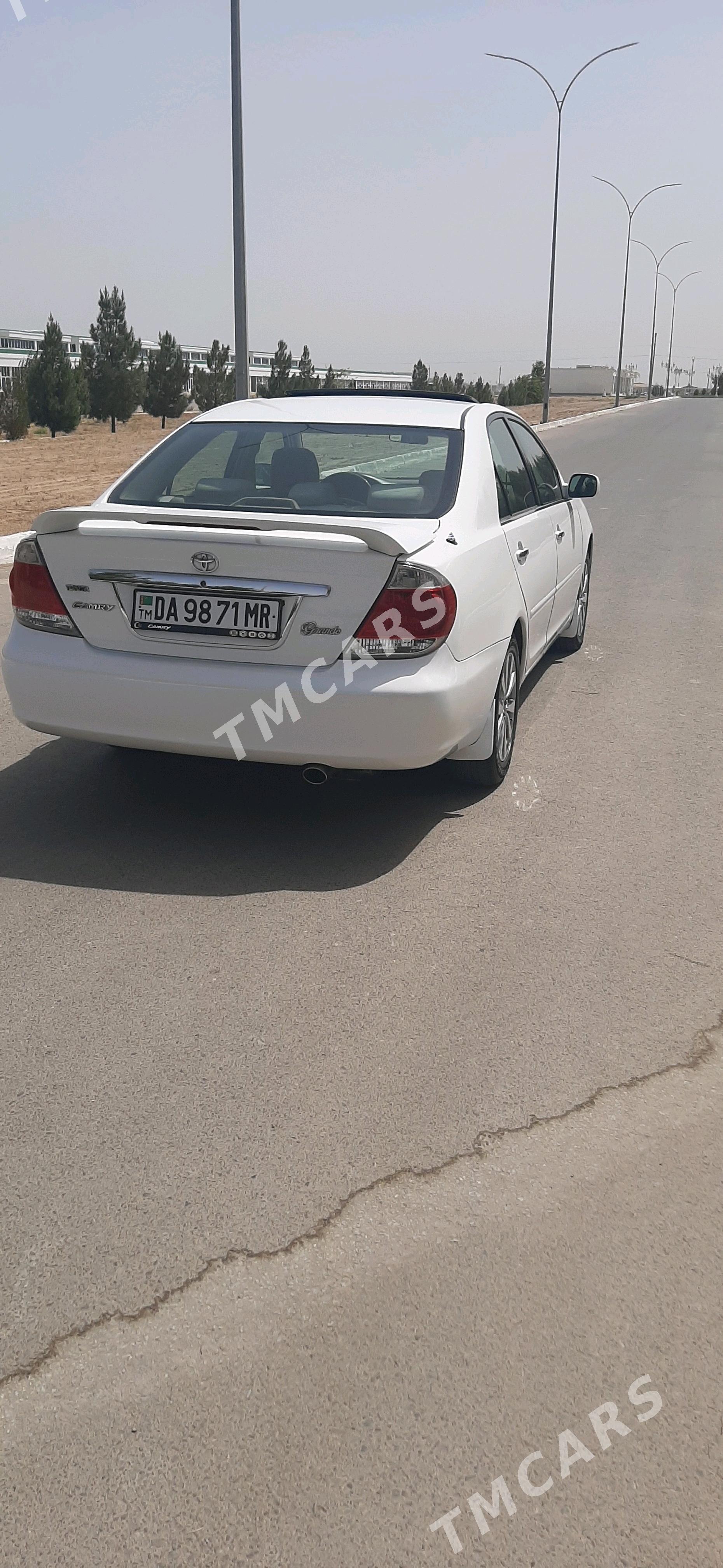 Toyota Camry 2003 - 170 000 TMT - Mary - img 6