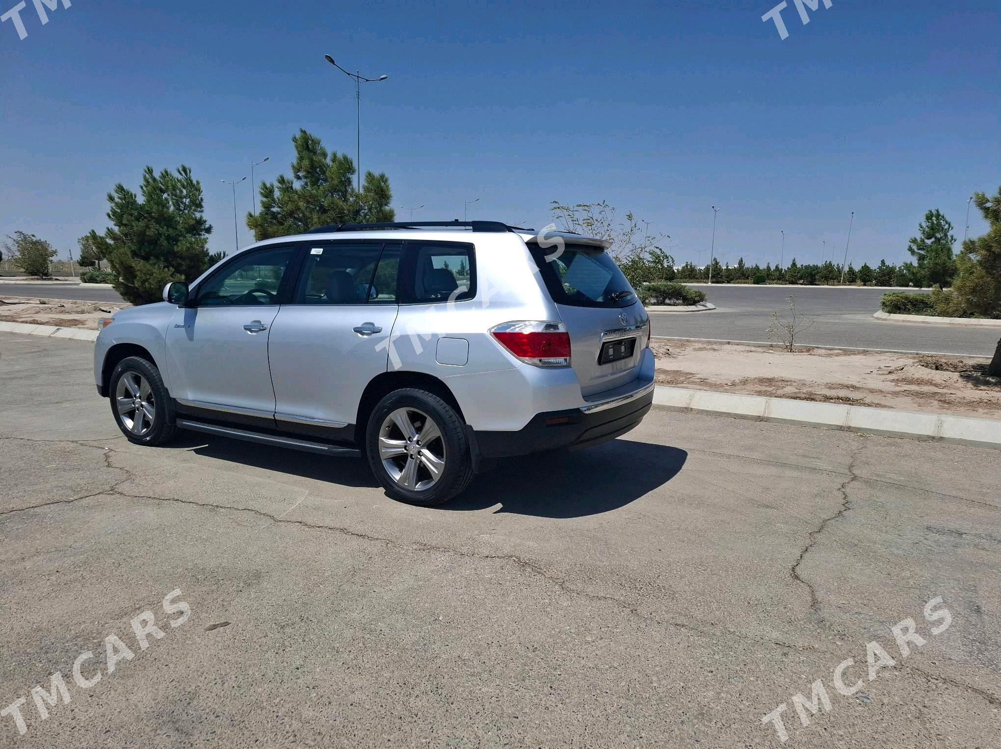 Toyota Highlander 2011 - 345 000 TMT - Туркменабат - img 2