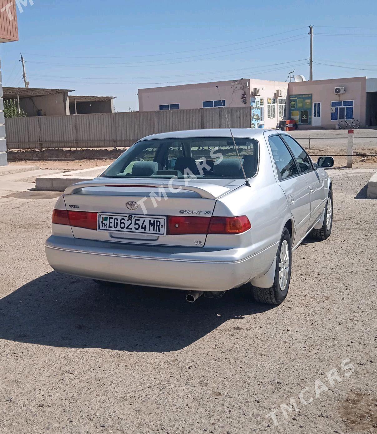 Toyota Camry 2001 - 140 000 TMT - Mary - img 3
