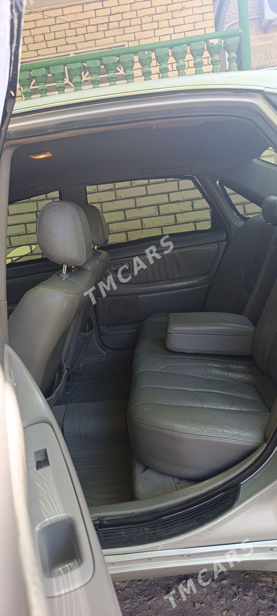 Toyota Avalon 2003 - 130 000 TMT - Mary - img 5