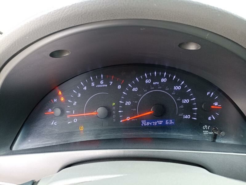 Toyota Camry 2011 - 195 000 TMT - Türkmenbaşy - img 10