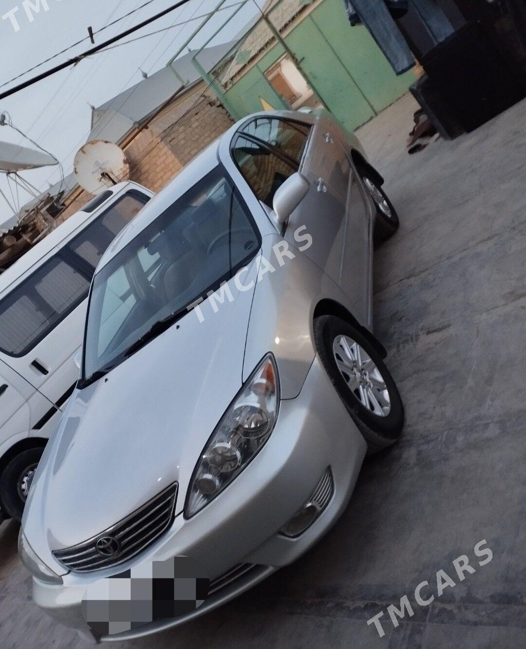 Toyota Camry 2002 - 185 000 TMT - Мары - img 3