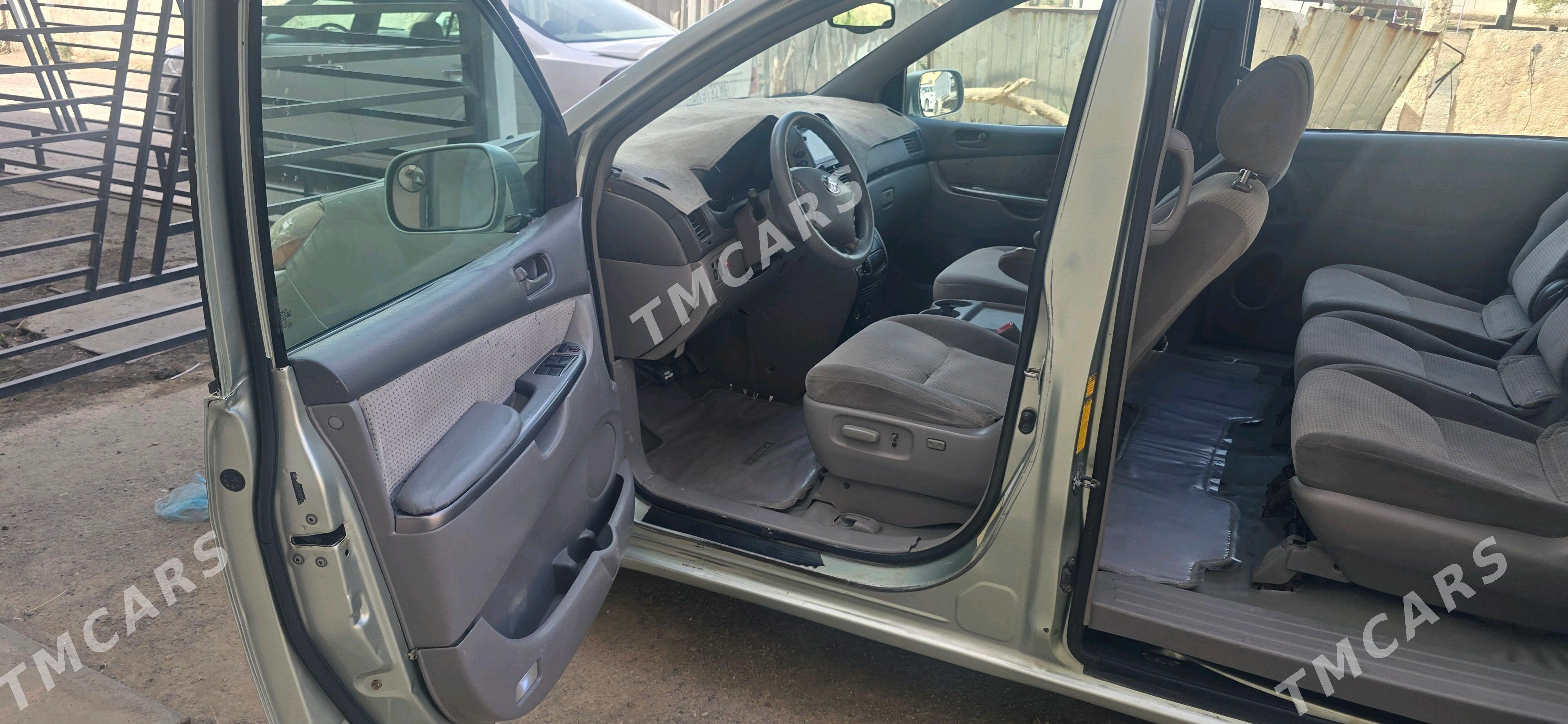 Toyota Sienna 2009 - 235 000 TMT - Mary - img 7