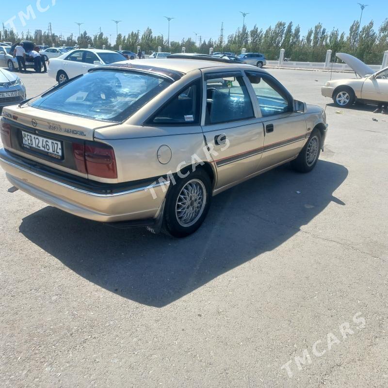Opel Vectra 1993 - 35 000 TMT - Губадаг - img 8