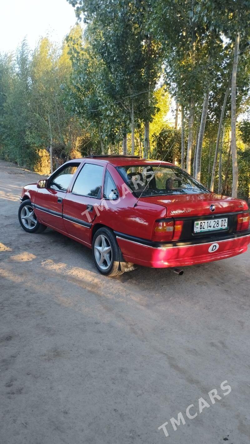 Opel Vectra 1993 - 40 000 TMT - Губадаг - img 2