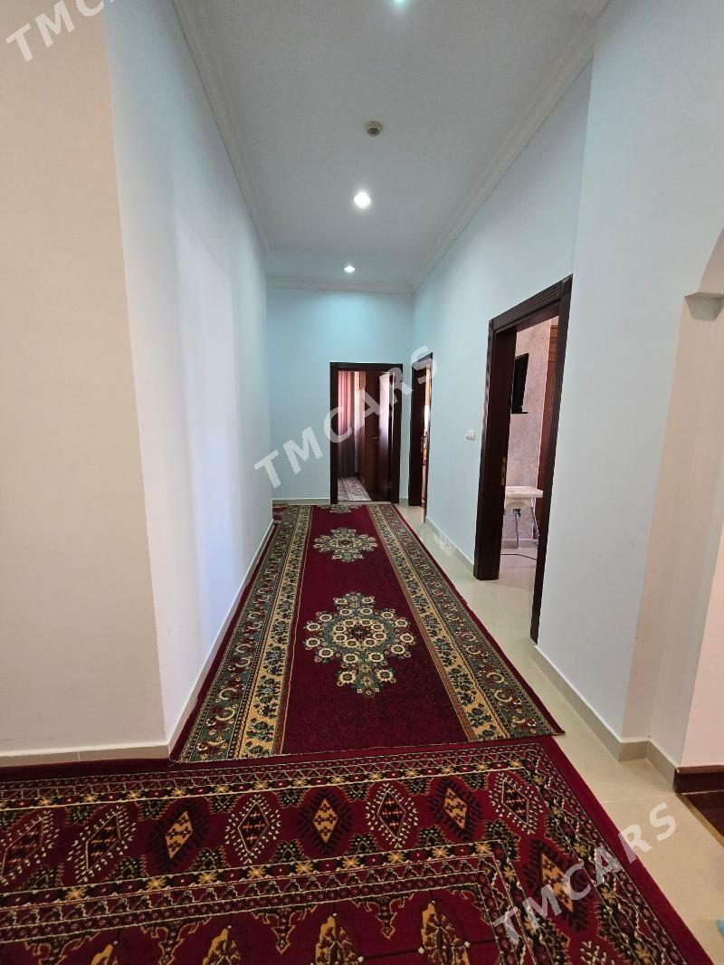 Нефтигаз элитка 4 ком 8 этаж - Aşgabat - img 3
