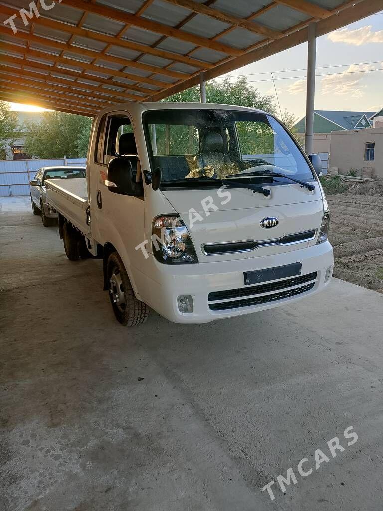 Kia Bongo 2018 - 260 000 TMT - Köneürgenç - img 2