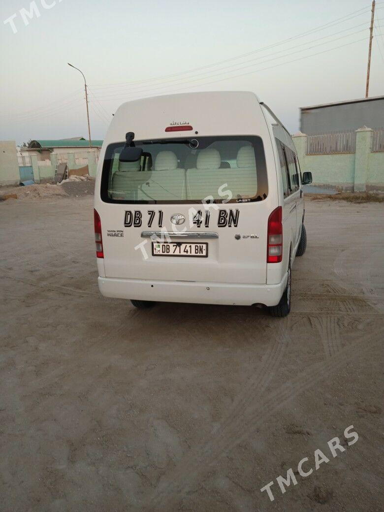 Toyota Hiace 2009 - 360 000 TMT - Esenguly - img 2