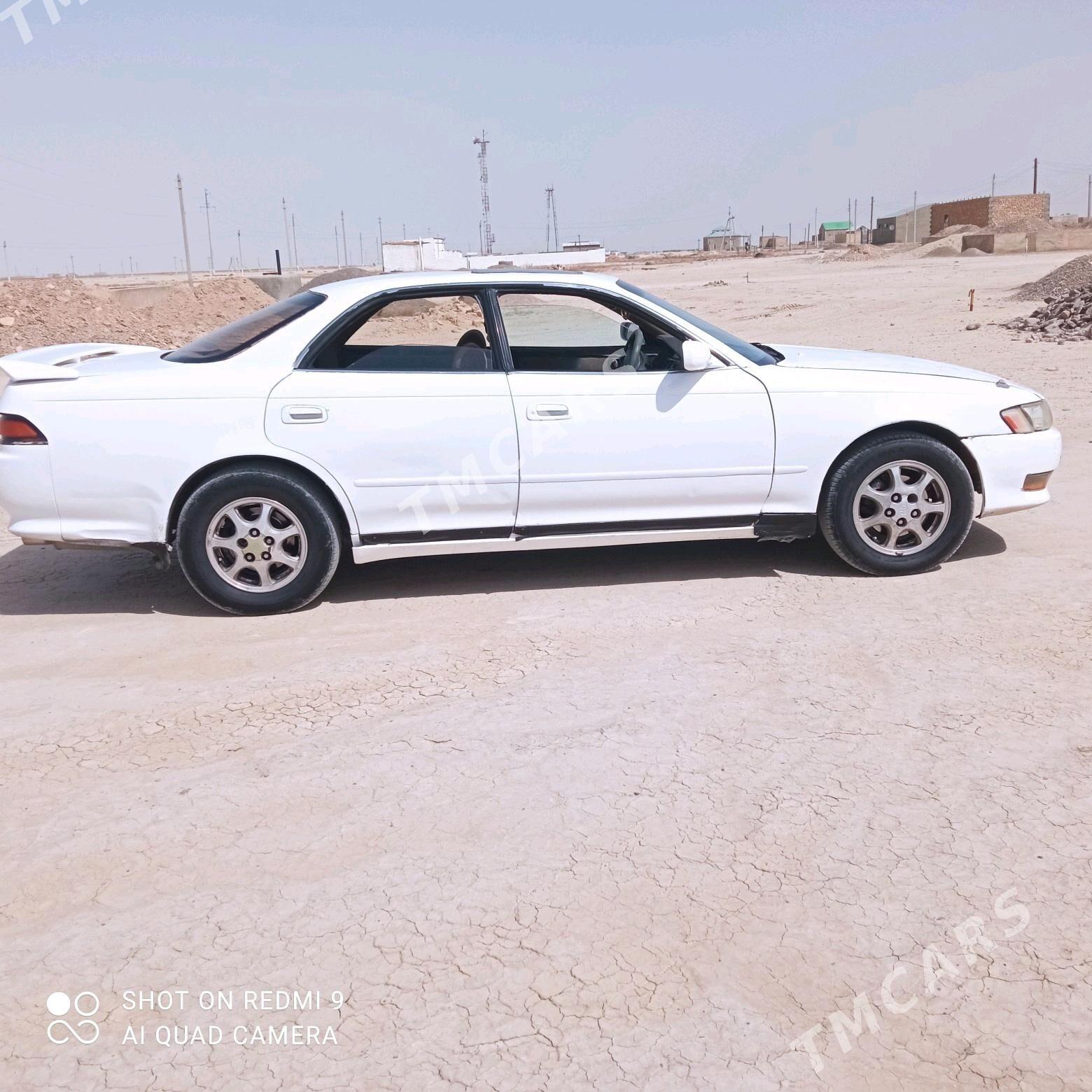 Toyota Mark II 1992 - 25 000 TMT - Gyzylarbat - img 6