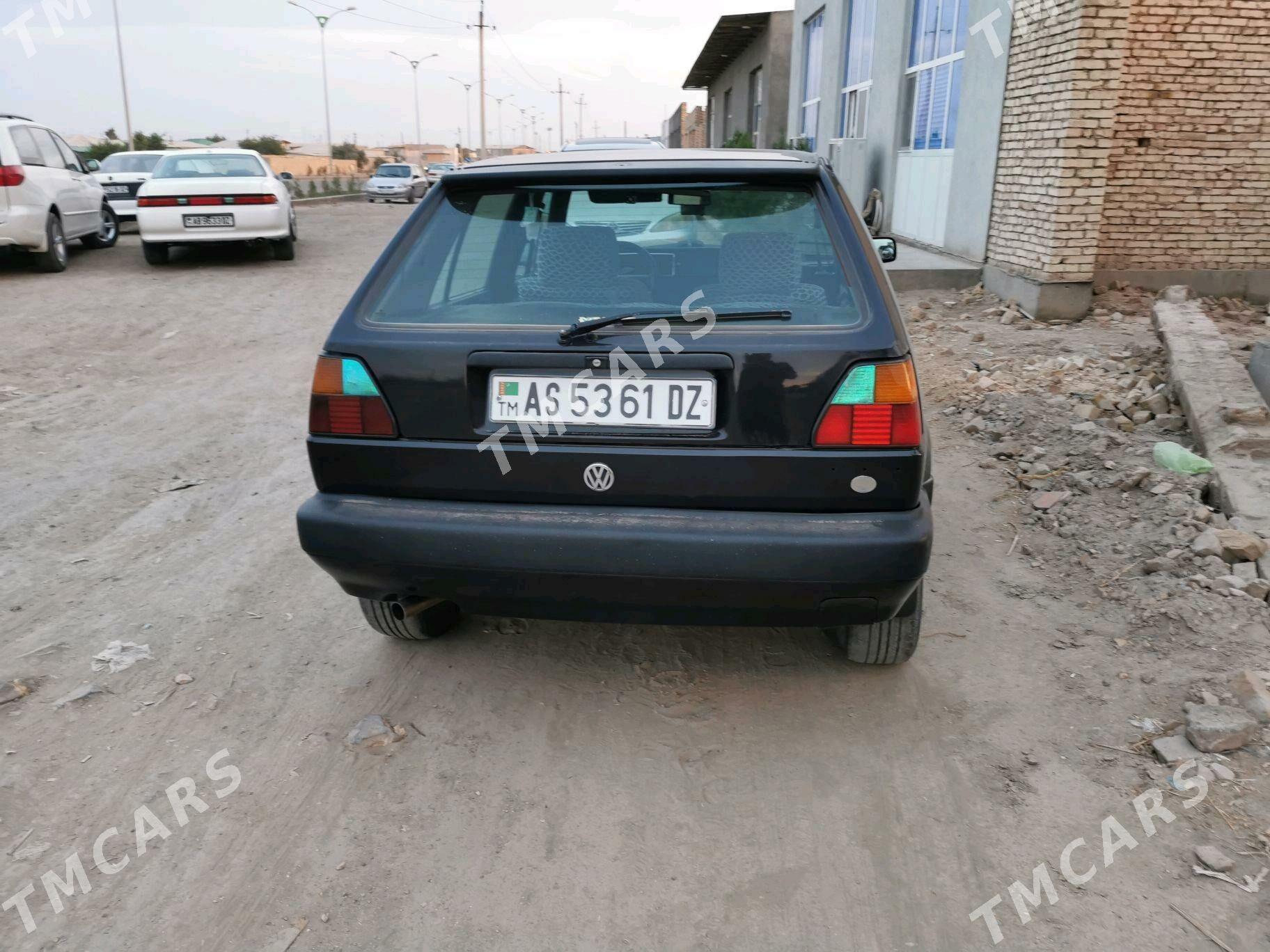 Volkswagen Golf 1993 - 40 000 TMT - Gubadag - img 2