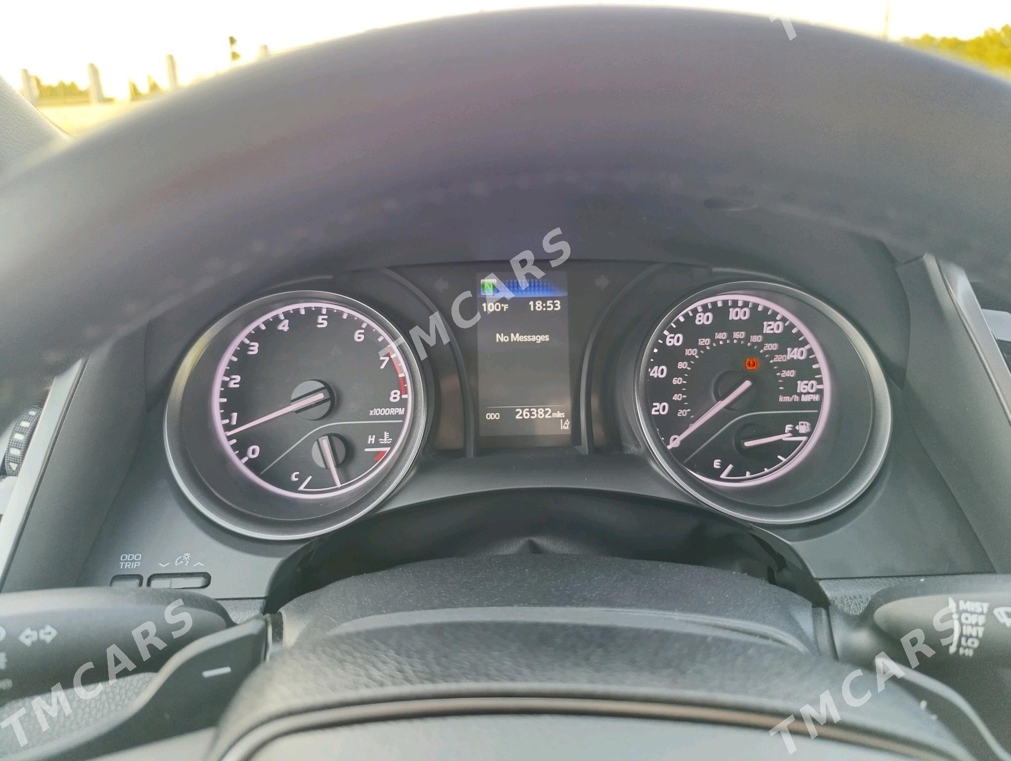 Toyota Camry 2021 - 400 000 TMT - Мары - img 3