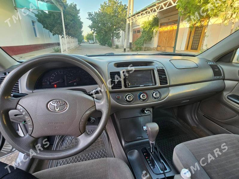 Toyota Camry 2005 - 185 000 TMT - Дашогуз - img 5