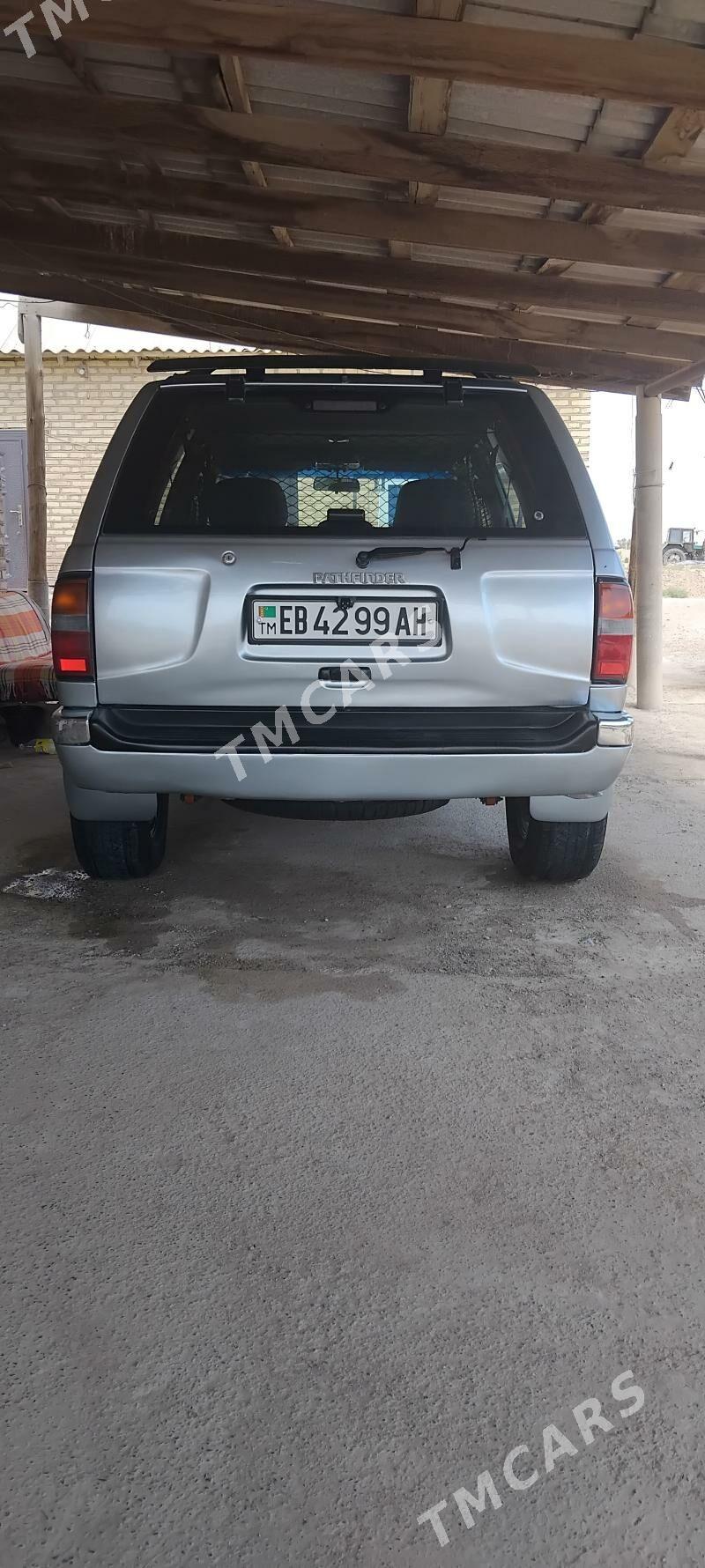 Nissan Pathfinder 1999 - 95 000 TMT - Babadaýhan - img 4