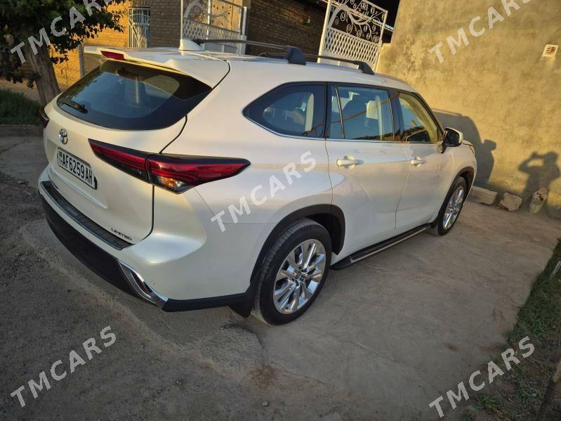 Toyota Highlander 2020 - 715 000 TMT - Tejen - img 5