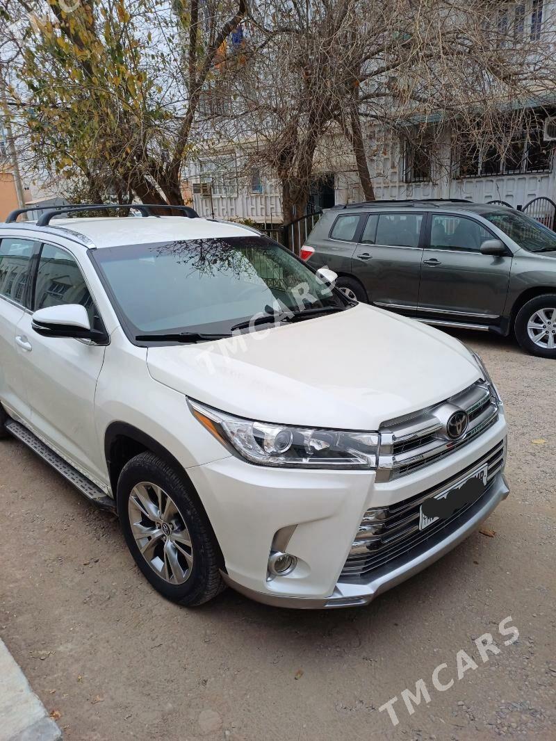 Toyota Highlander 2017 - 400 000 TMT - Мары - img 5