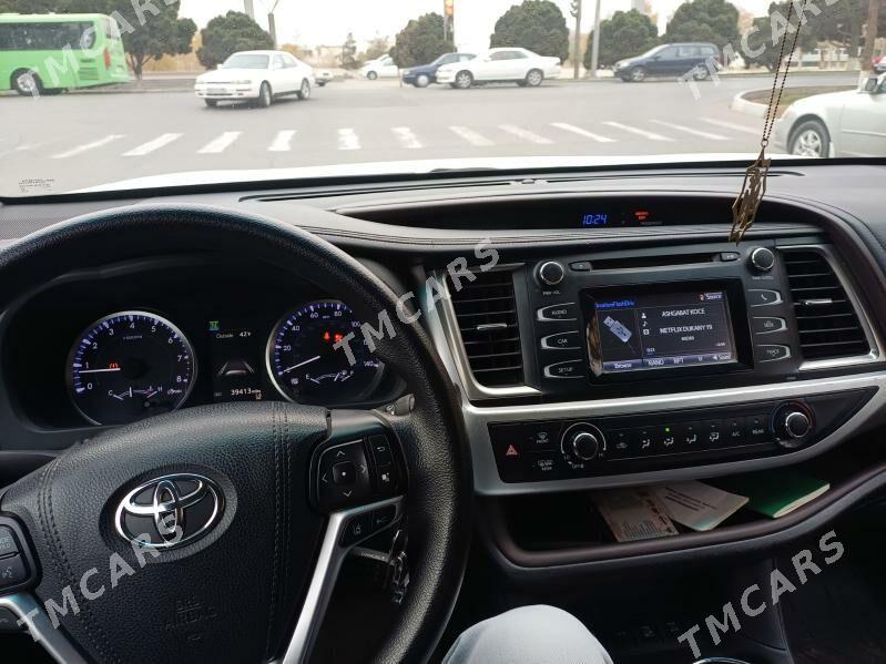 Toyota Highlander 2017 - 400 000 TMT - Мары - img 3